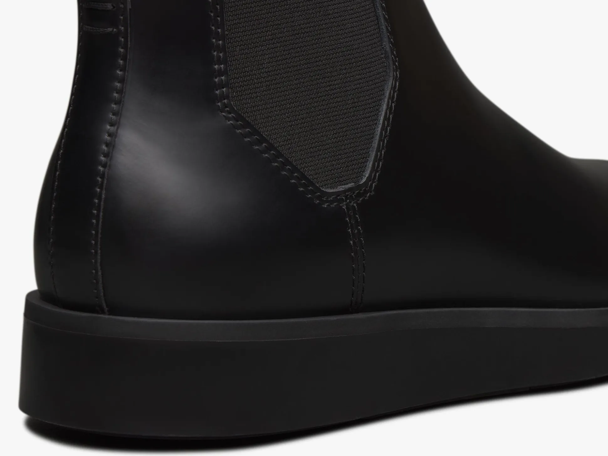 Wolf & Shepherd Closer™ Chelsea Boot> Loafers