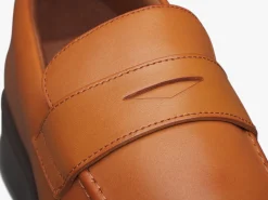 Wolf & Shepherd Closer™ Loafer><noscript><img width=