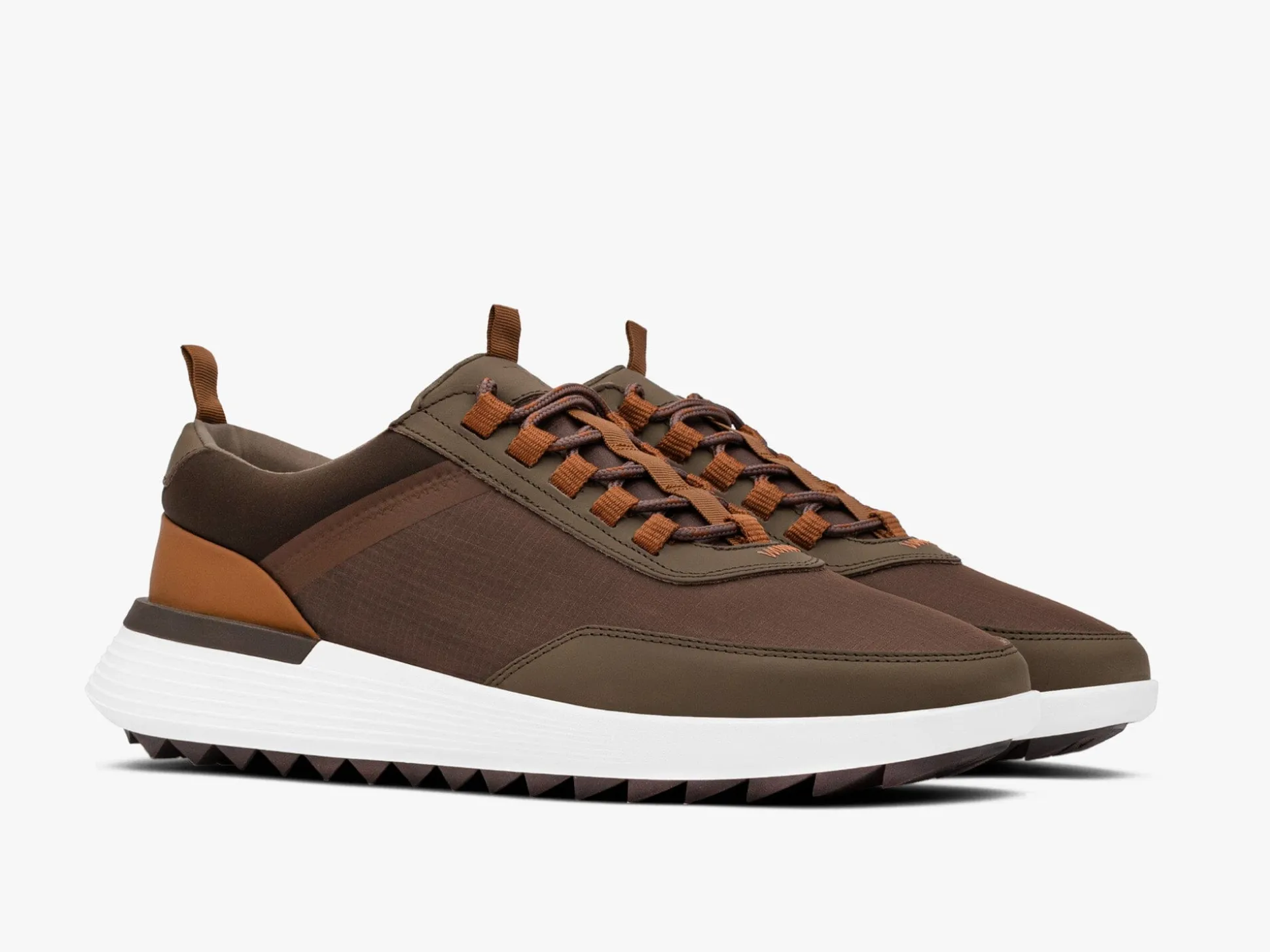 Wolf & Shepherd Crossover™ Trainer WTZ> Trainers | Hybrid Dress