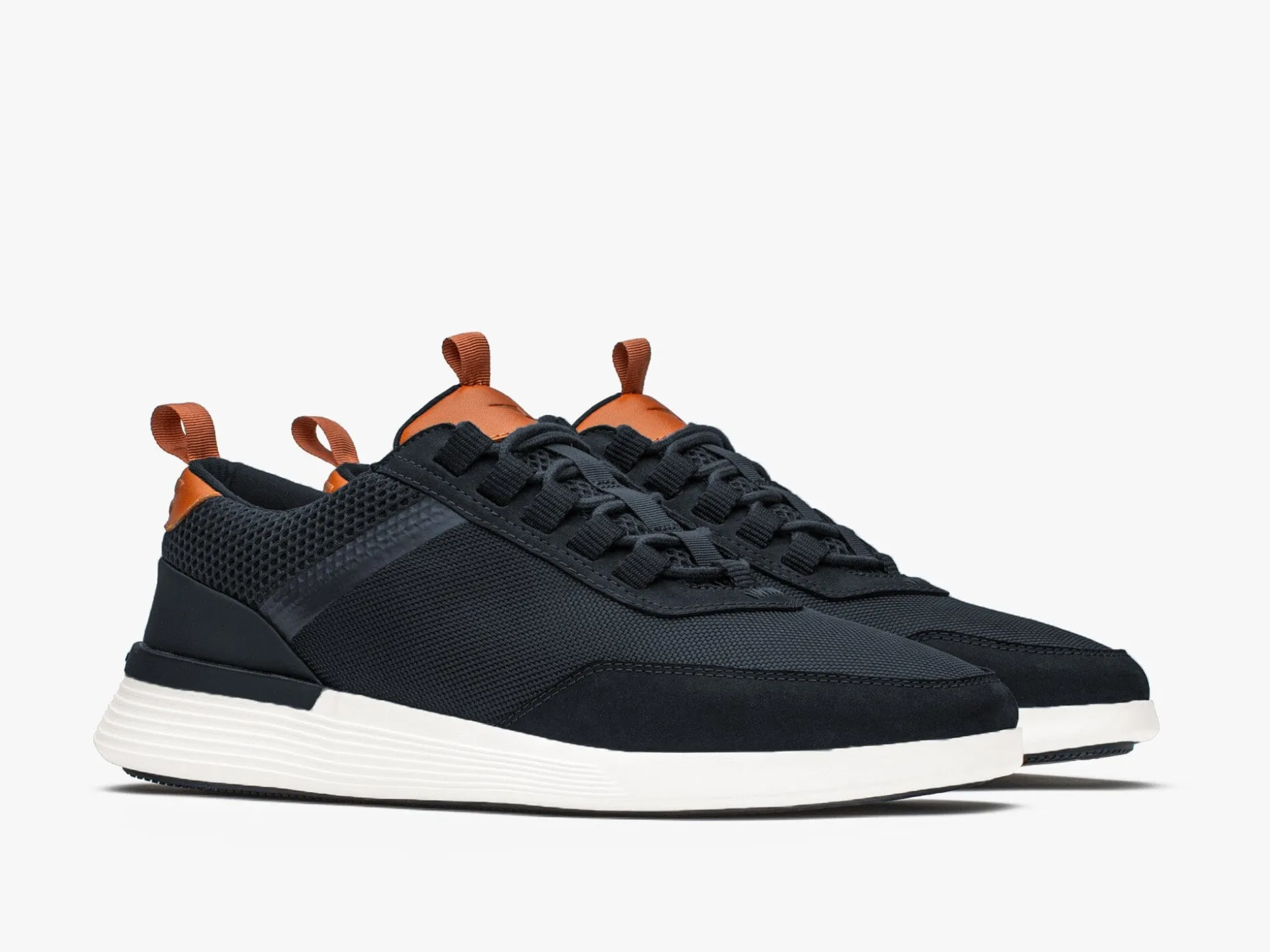 Wolf & Shepherd Crossover™ Victory Trainer>Women Lace-ups | Trainers