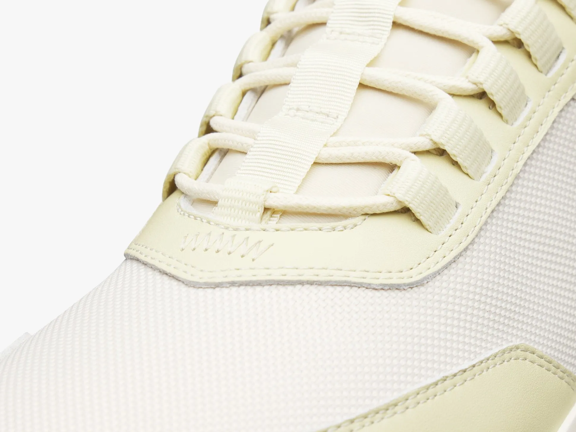 Wolf & Shepherd Crossover™ Victory Trainer>Women Lace-ups | Trainers
