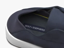 Wolf & Shepherd Cruise™ Ace>Women Slip-ons