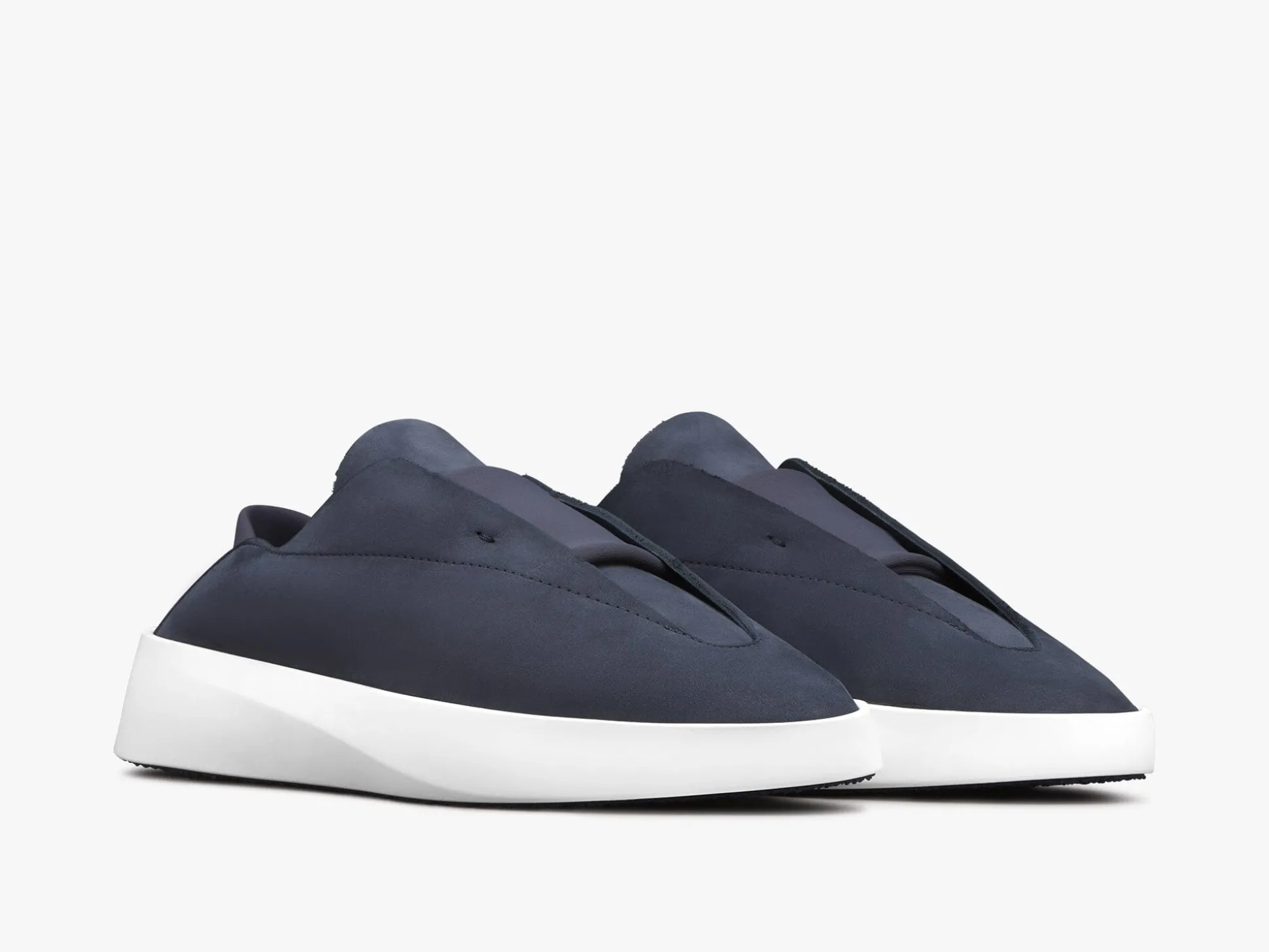 Wolf & Shepherd Cruise™ Ace>Women Slip-ons