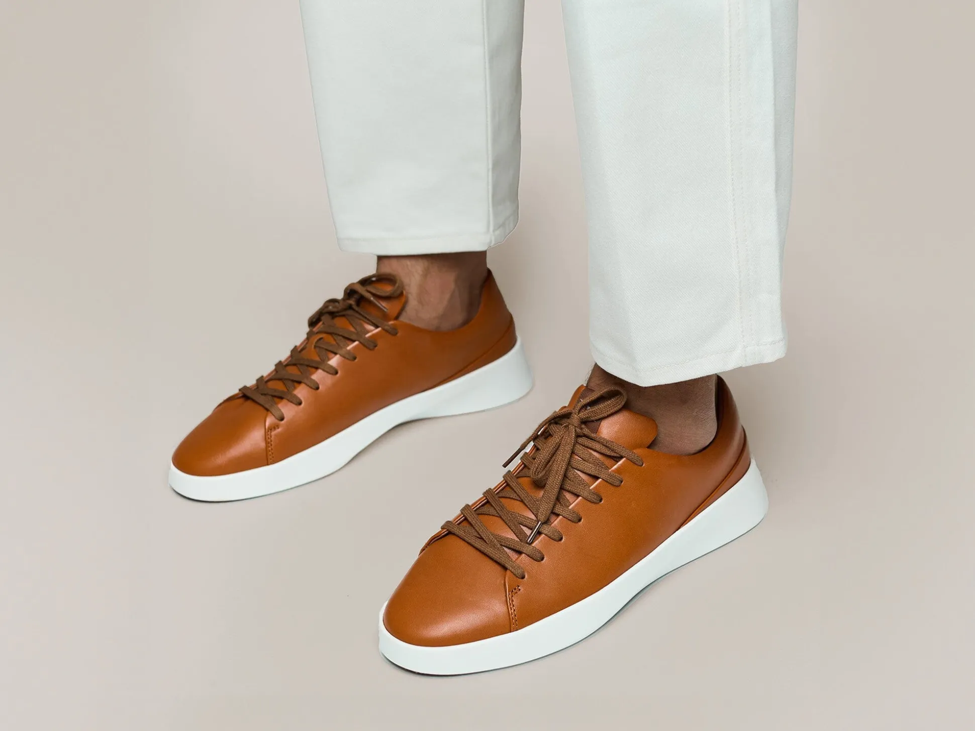 Wolf & Shepherd Cruise™ Lo> Trainers | Hybrid Dress