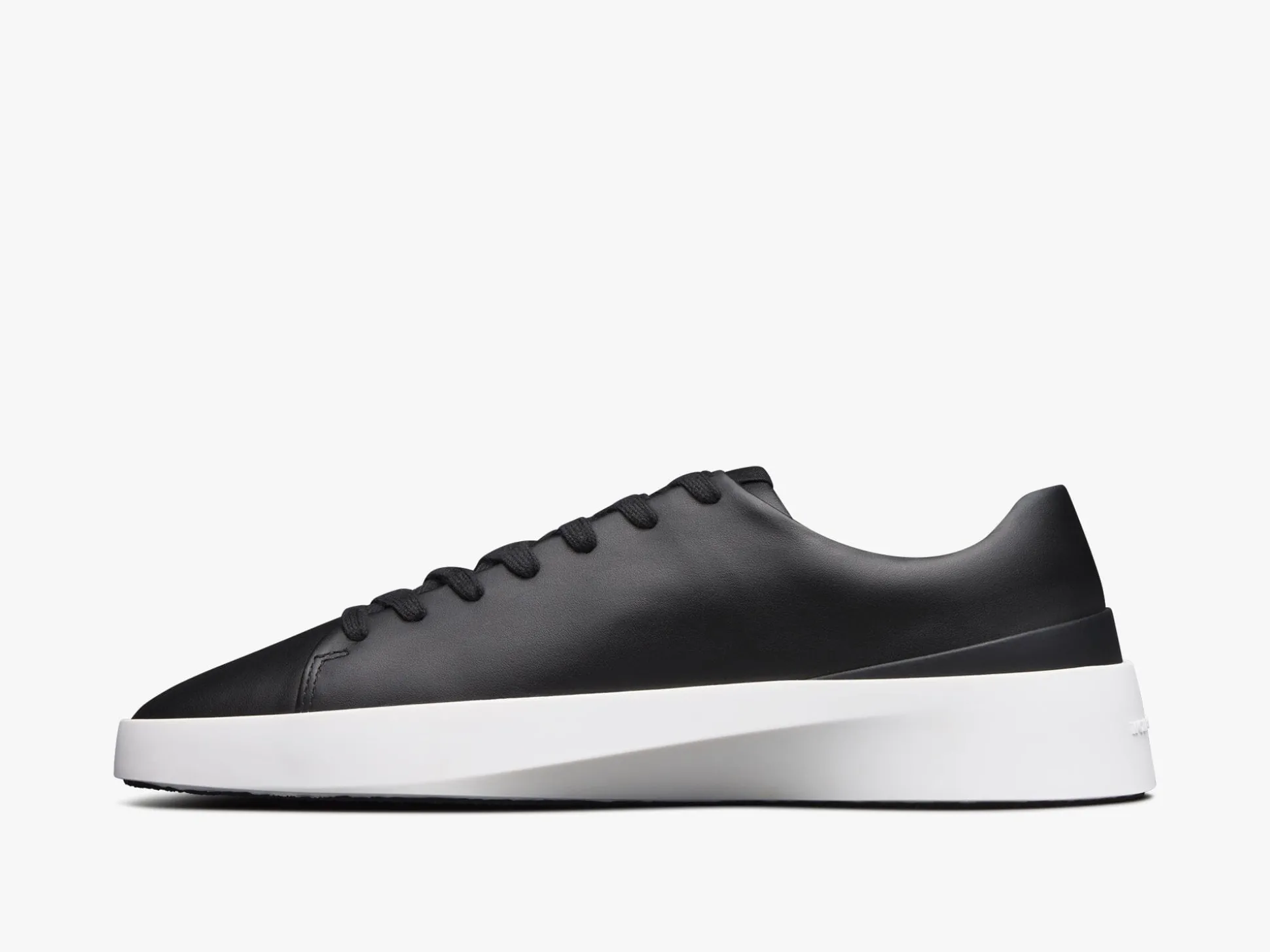 Wolf & Shepherd Cruise™ Lo> Trainers | Hybrid Dress