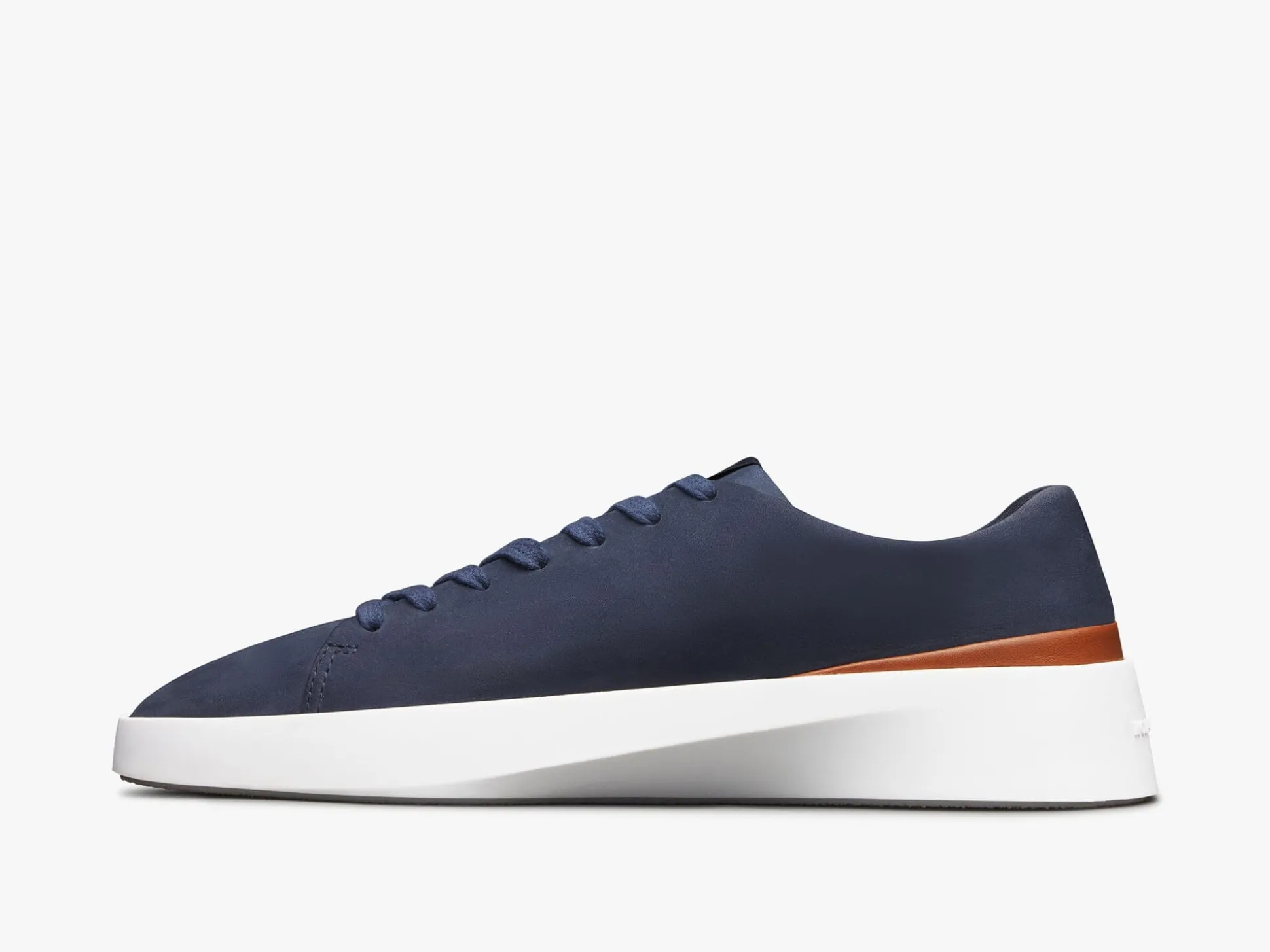 Wolf & Shepherd Cruise™ Lo> Trainers | Hybrid Dress