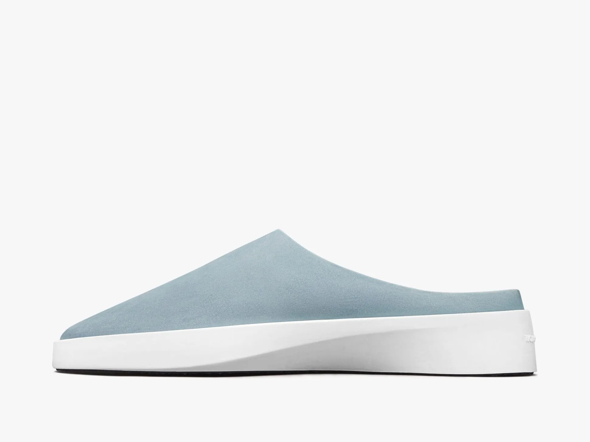 Wolf & Shepherd Cruise™ Mule>Women Slip-ons