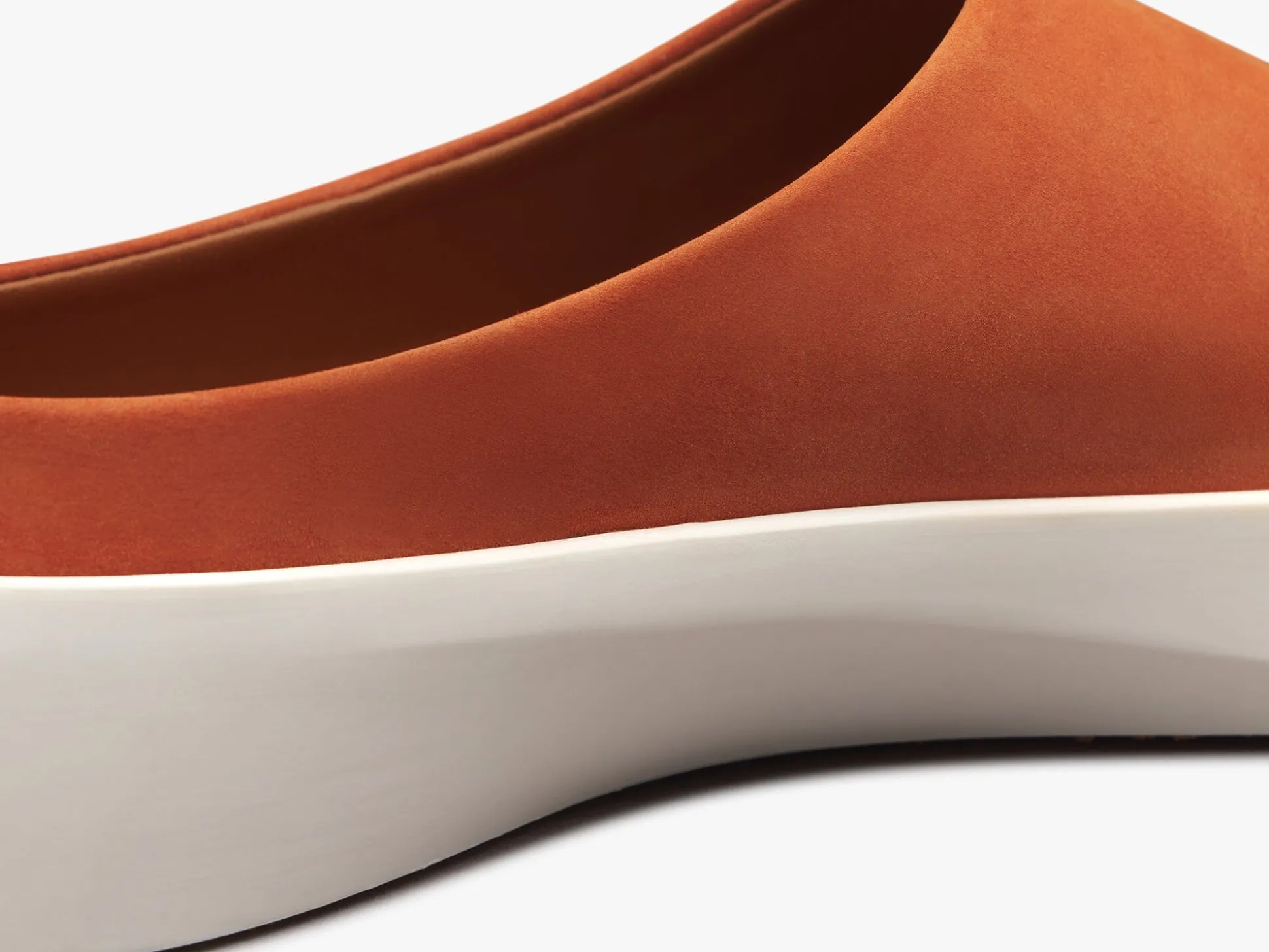 Wolf & Shepherd Cruise™ Mule>Women Slip-ons