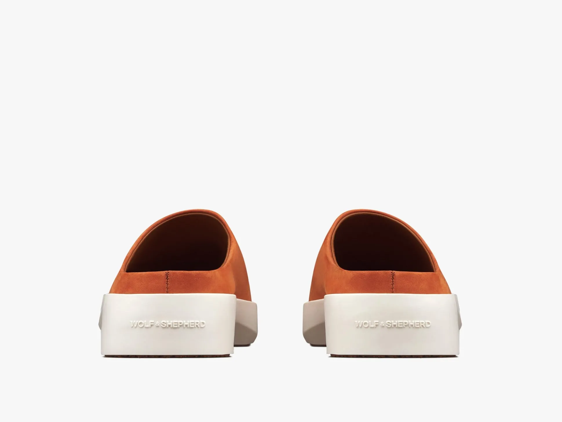 Wolf & Shepherd Cruise™ Mule>Women Slip-ons