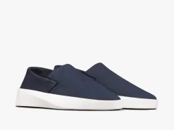 Wolf & Shepherd Cruise™ Slip-On><noscript><img width=