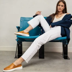 Wolf & Shepherd Cruise™ Slip-On><noscript><img width=