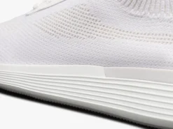 Wolf & Shepherd SupremeKnit™ Trainer><noscript><img width=
