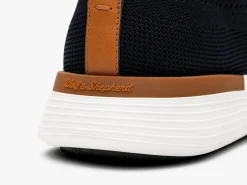 Wolf & Shepherd SwiftKnit™ Derby><noscript><img width=