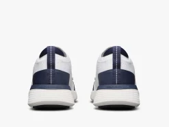 Wolf & Shepherd SwiftKnit™ Derby Sport><noscript><img width=